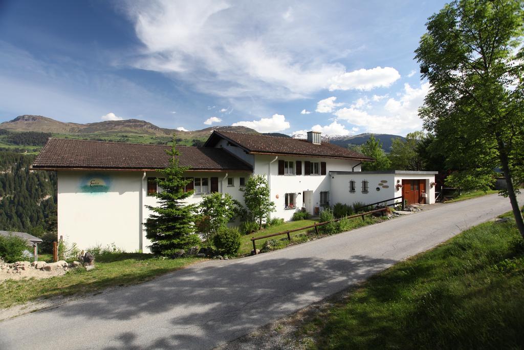 Familien Und Wanderhotel Clarezia Breíl Buitenkant foto
